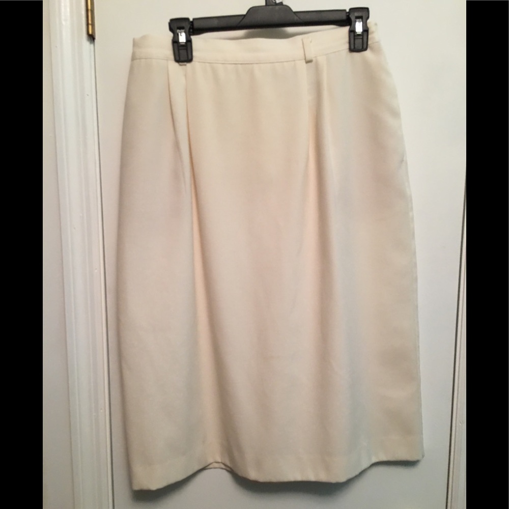 Worthington Essentials Skirt